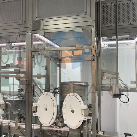 Modular Laminar System with Integrated RABS Platform